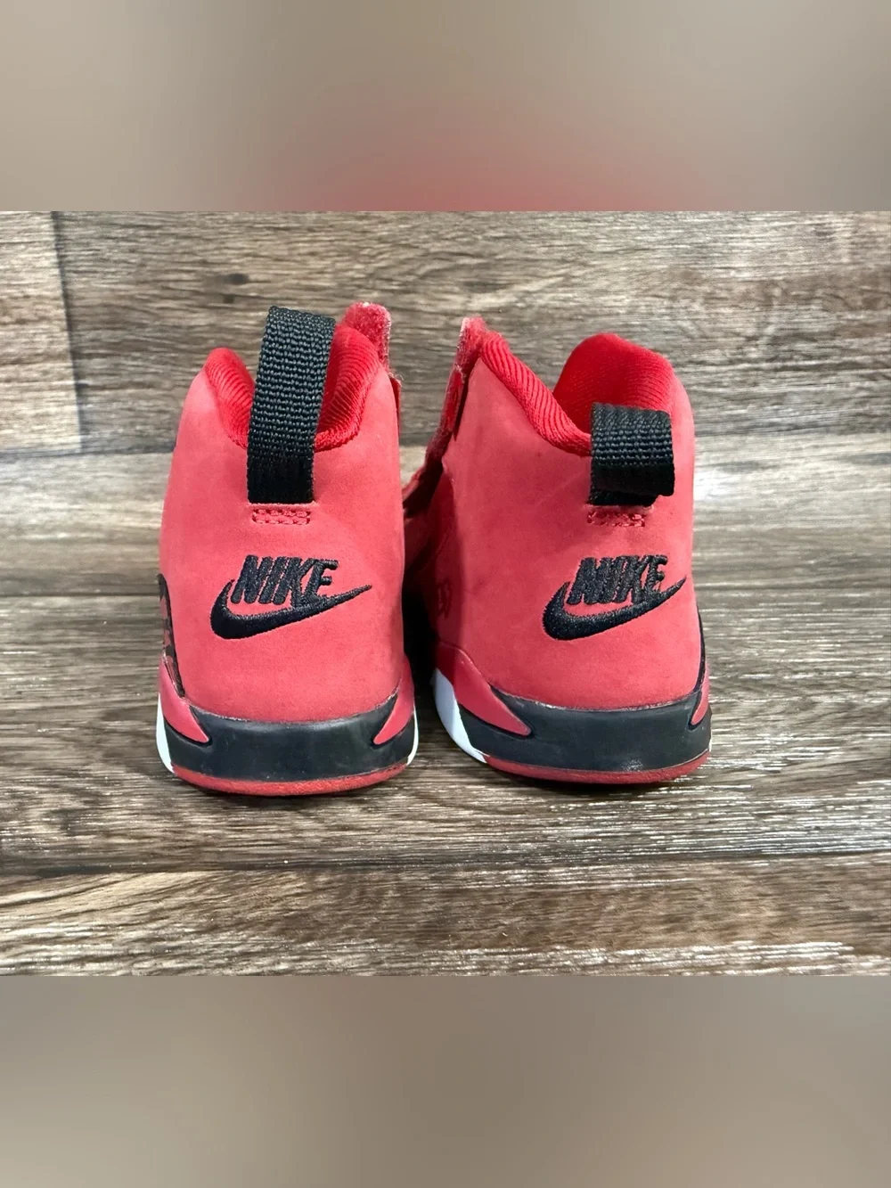 Nike pre owned